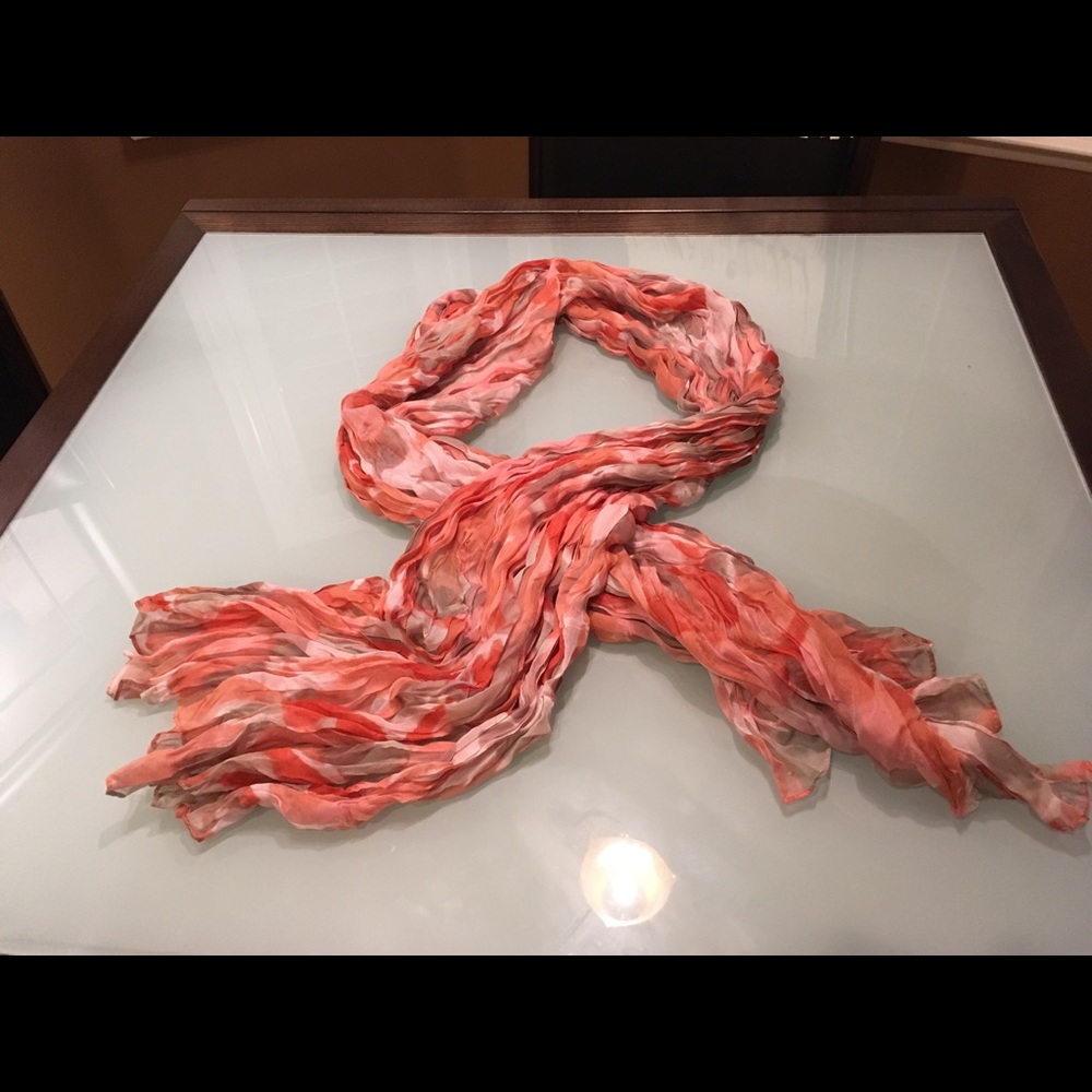 Scarf in soft colors